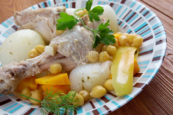 香料美食Tajineelbesbes马格里布鸡肉开胃菜配蔬洋葱图片