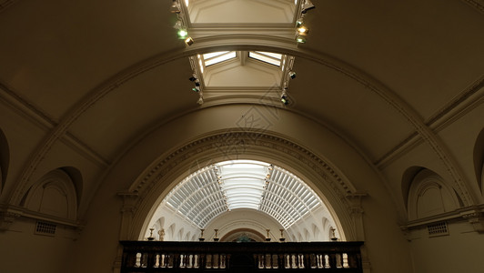 内部的建筑学2019年4月日英国伦敦维多利亚和阿尔伯特博物馆VA是联合王国伦敦南肯辛顿最大的装饰艺术和设计世界大博物馆四月图片