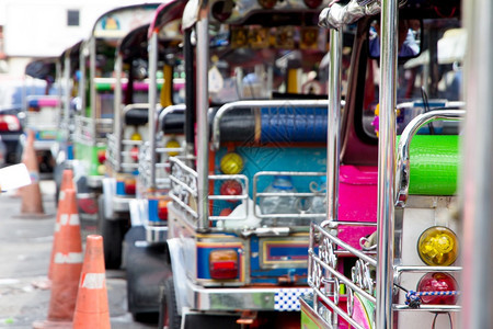 泰国Tuktuks出租车户外文化嘟图片