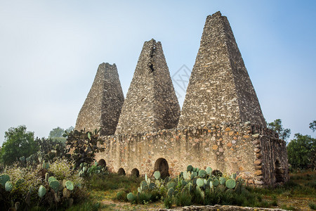 墨西哥PozosdeMiners矿开采镇冶炼建筑学传统的图片