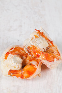 煮熟的虾尾图片