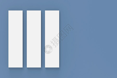 奢华装饰风格抽象的3d将三个白色垂直长条以复制空间蓝色背景图片