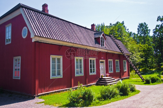 赫尔辛基露天博物馆Seurasaari的旧建筑位于赫尔辛基老的归属感岛图片