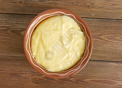 起司食物餐巾Muhlama玉米粥加土耳其奶酪料理图片