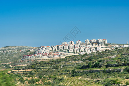 宗教贝塔巴勒斯坦领土内以色列殖民地的Bertarnidit城不正当的图片