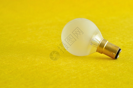 供应黄色背景的灯泡被隔绝爱迪生科学图片