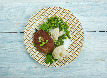 Karbonadeogkrebinet丹麦美食晚餐煮熟的丹麦语图片
