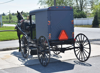 马拉的兰开斯特县停着一辆马车宾夕法尼亚州马拉图片