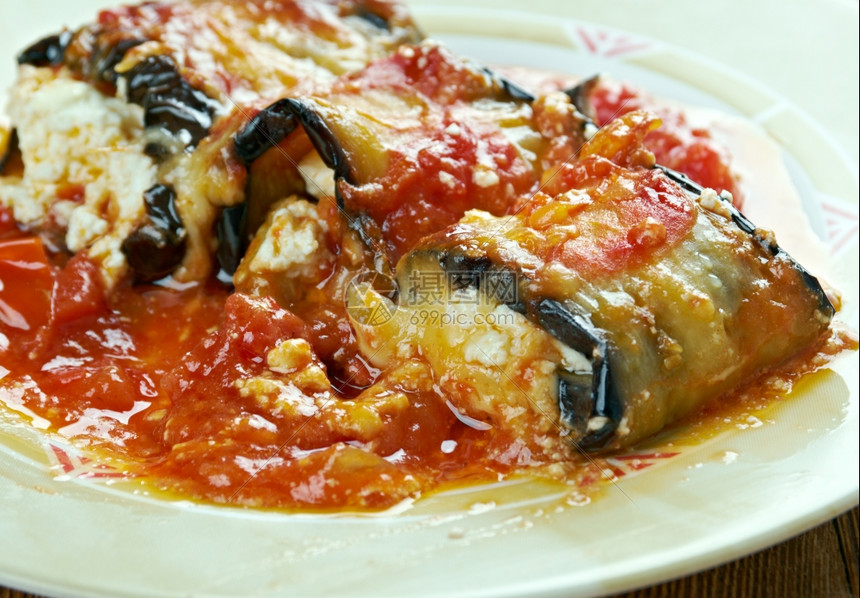 切片玛丽娜拉Rollatinidimelanzane意大利式菜用薄片茄子制成意式风格图片