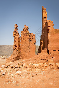 石头非洲博茨瓦纳农村用烤土砖建造的旧Palapye教堂废墟老的乡村图片
