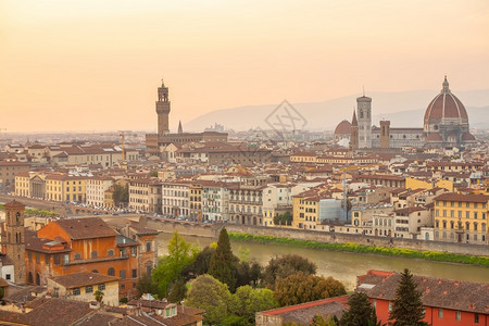 佛罗伦萨市中心天线意大利托斯卡尼日落时的城市风景户外观欧洲图片
