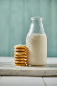 健康早餐饼干牛奶图片