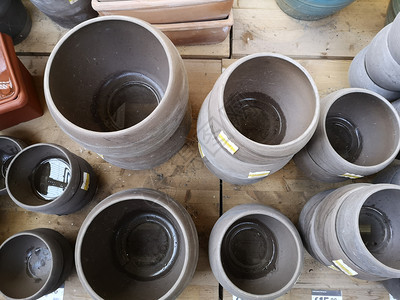 花店各种样的用于出售种类型的陶瓷罐显示器红陶图片