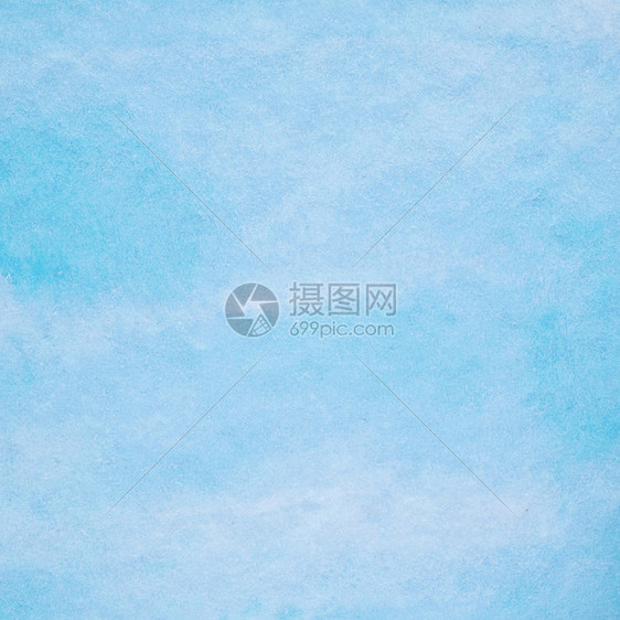 白色纸面背景的蓝水彩画图纸设计艺术抽象蓝水彩画有质感的弄脏形象图片