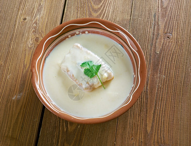 Sere汤伯利兹椰子海鲜汤伯利兹美食贝类塞雷牛奶图片
