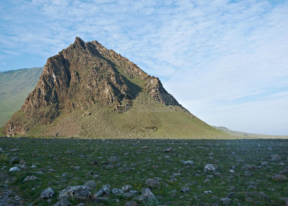 山峰和海岸图片