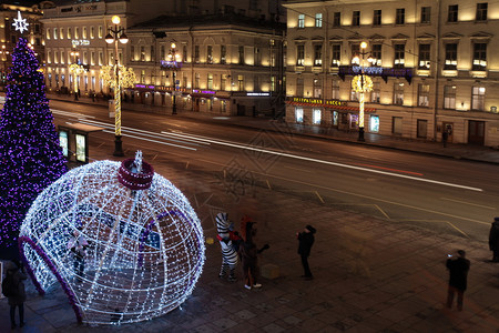 俄罗斯圣彼得堡2018年月0日圣诞节照光圣彼得堡晚上诞节日照光冬天英石城市图片