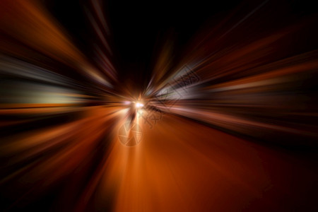 汽车运输夜间在路上模糊闪烁抽象的图片