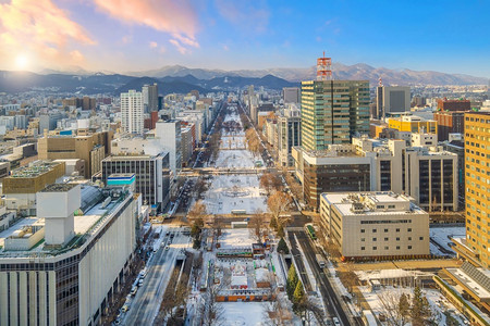 日本北海道日落时风光图片