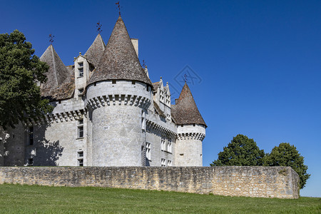 法国新阿quitaine地区多尔纳Bergerac镇附近的Monbazillac城堡地标旅游靠近图片