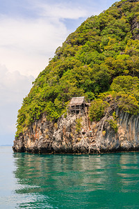亚洲海洋伦泰国普吉PhangNgaBay小岛上的渔民屋图片