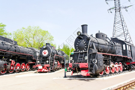 俄罗斯铁路公火车头在萨马拉的照片欧洲车辆煤炭图片