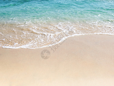 夏天季节自然海观热带滩和温浪夏季节阳光照耀图片