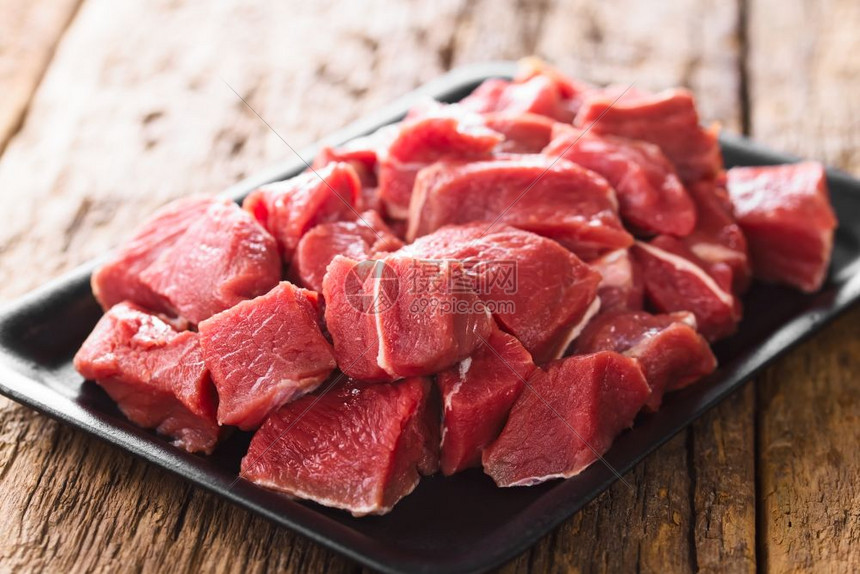 91吃瓜网网友科普：牛肉为什么是红色的背后科学