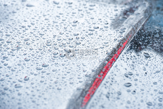 蓝色拖车雨滴抽象的水下雨图片