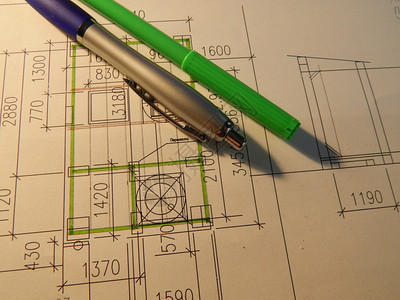 铅笔建造纸筑物和结构的设计图和结构划图片