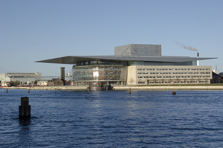 新的蓝色哥本哈根歌剧院团从侧面看到见过图片