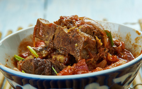什锦的拉姆普里库马烹饪穆顿腿煮熟的肉汁厚科尔马图片