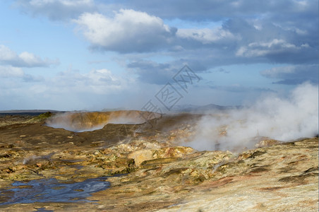 偶然的来源活力gunnuhver冰岛温泉图片