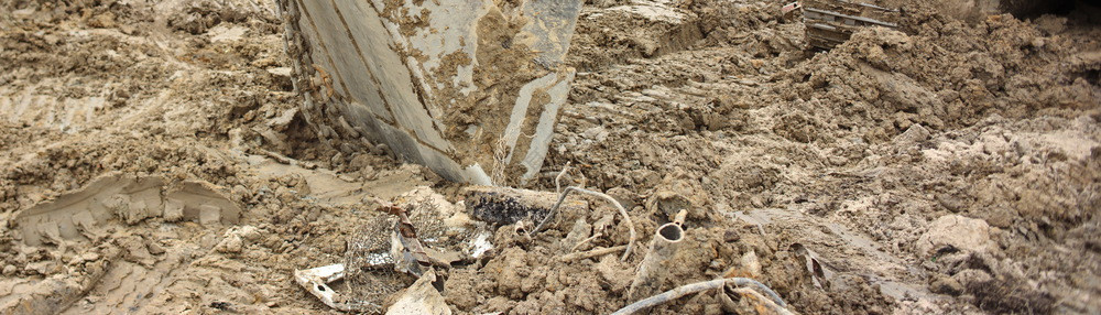 地面挖土机桶工作污垢挖掘机图片