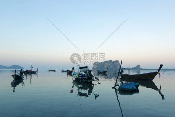 门户14景观海岸美丽的天空背景渔船在海中景照片相图片