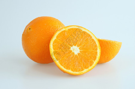 新鲜的水果而美味的橙子成熟图片