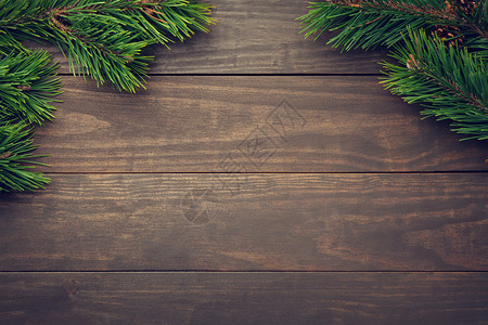 冬天在木制桌子上的圣诞背景复制空间木头假期图片