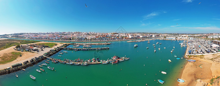 自然来葡萄牙阿尔加夫港口和拉各斯市的航空全景户外大西洋图片