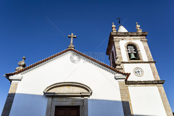 巅峰门户网站钟楼18世纪以巴罗克风格出现的圣安德鲁教区堂面纱位于葡萄牙科英布拉省VilaNovadePoiares历史中心图片