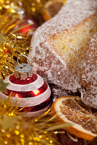 金子庆典型的意大利兰地潘多罗圣诞节日蛋糕球图片