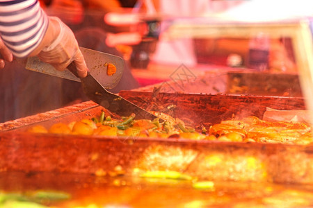 厨房美食在户外餐厅做饭的厨师食物图片