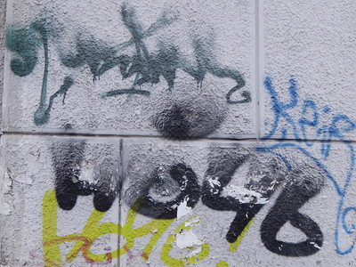 街头艺术画墙壁上的喷雾罐文化破坏者图片