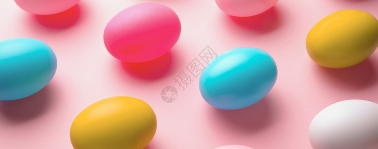 彩色鸡蛋背景图片