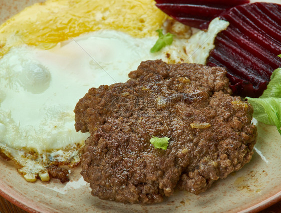 食物黑色的Hakkemat食品传统北瑞典菜挪威丹麦地面牛肉或小猪混合库存黑胡椒和马约兰北方图片