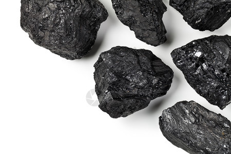 带复制空间的白色背景煤炭顶视图碳材料矿物图片