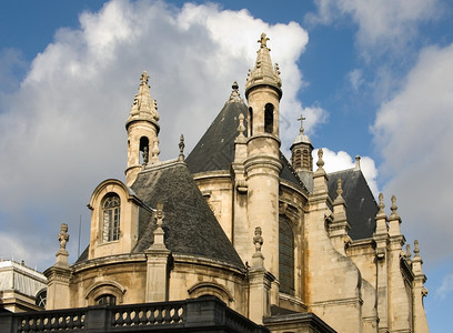 法国巴黎一座古老石墓教堂巴黎人塔图片