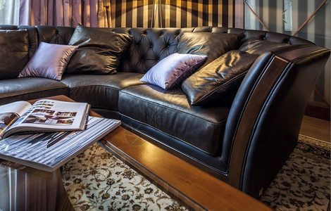 家庭内里沙发棕色的桌子现代图片