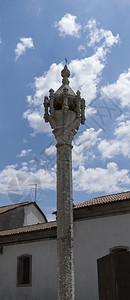 早期的16世纪初在哥特曼纽尔纳建筑中起的有八角柱药片在葡萄牙的Trancoso一个由8圆形结肠壳火辣和十字组成的笼形首都圆柱的特图片