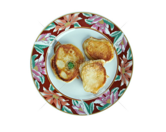 新鲜的形式餐巾土耳其松饼配奶酪IglipisiTurkish美食图片