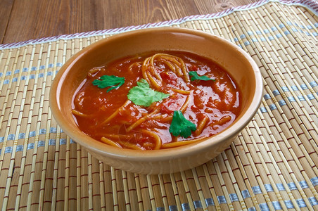 食谱阿拉伯蔬菜尔及利亚番茄汤ChorbabilMatisha图片